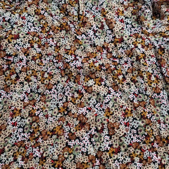 2425 Loft Women's Floral Top with Rouched Sleeves Size Medium - Picture 5 of 6